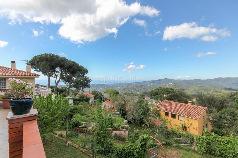 Foto 391bd94a-d955-4f2e-a885-cf46aa12f8a8. Chalet casa con vistas al mar, amplio jardín con frutales y pozo propio en Sant Iscle de Vallalta