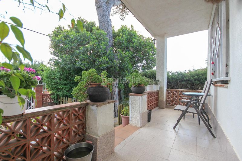 Foto 5dd2f29e-ac42-4eaf-a206-b6d7a79a1062. Chalet casa con vistas al mar, amplio jardín con frutales y pozo propio en Sant Iscle de Vallalta