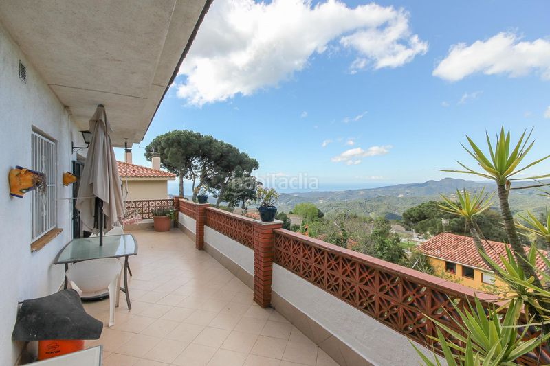 Foto a20d64bb-b1e5-4ec0-8b20-0d7242467f61. Chalet casa con vistas al mar, amplio jardín con frutales y pozo propio en Sant Iscle de Vallalta