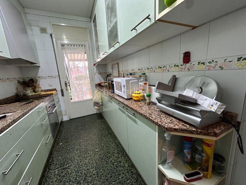 Foto a41c40eb-7a85-47ce-a2e3-f29472292c9c. Casa amb aparcament a Centre Mataró