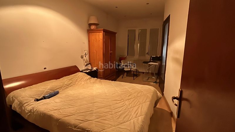 Foto e117ab97-d8c7-4e6d-8bb9-7f0ac2e36a36. Casa amb aparcament a Centre Mataró