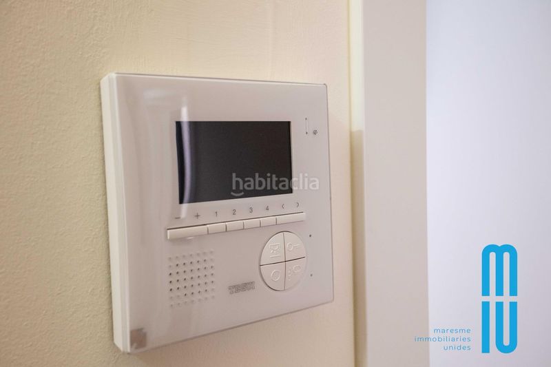 Foto 14727b6c-d668-4442-bef7-cbaeced327ae. Casa amb calefacció aparcament a Centre Mataró