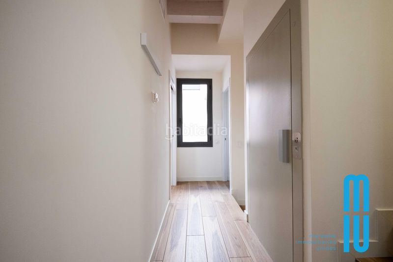 Foto b0ad3a70-44fb-41e9-bf15-ac8550787154. Casa amb calefacció aparcament a Centre Mataró