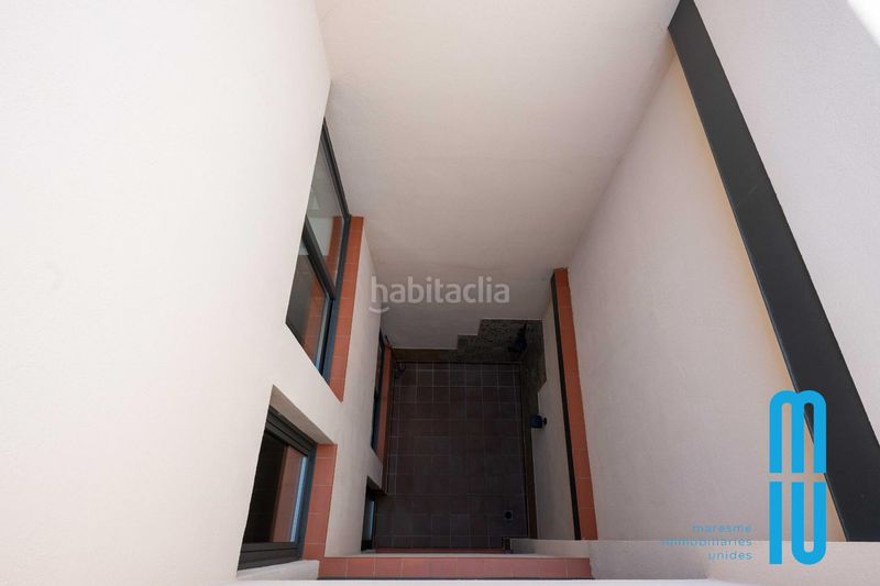 Foto df905a28-4ad9-42d1-a0ce-0990753a0765. Casa amb calefacció aparcament a Centre Mataró