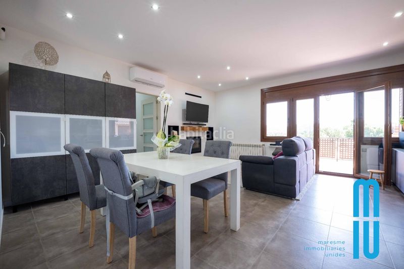 Foto ce7f848e-a226-4404-b4e9-3261c9114d8a. Casa amb calefacció piscina a Niàgara Parc -Àgora Parc Tordera