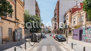 Terreny residencial  Calle marques de montortal. Solar en torrefiel junto a salesianos
