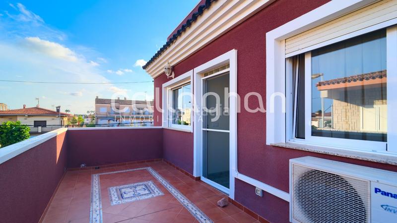 Foto 1cd5c280-6ef9-4d5e-a418-0ff7f4fb4875. Chalet avec chauffage parking dans Chilches