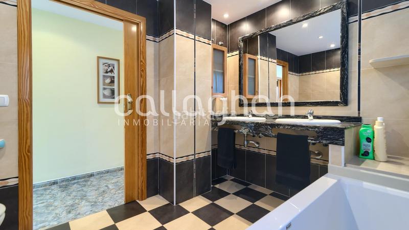 Foto 6a41b79c-31a7-46b0-9a45-b62686b121cb. Chalet avec chauffage parking dans Chilches