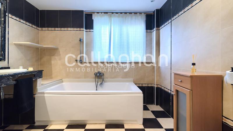 Foto 8f672741-d467-4bfe-8960-6c885e228917. Chalet avec chauffage parking dans Chilches