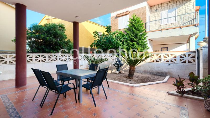 Foto 9b8f37fd-07af-445e-b444-2ebb1d59e99a. Chalet avec chauffage parking dans Chilches