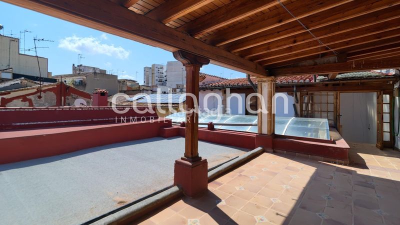 Foto a748a88e-047f-40df-b19a-fd50cadd1ac4. Edifici a Benifaió