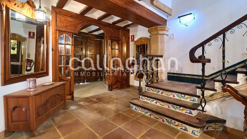 Foto c6a21de7-5590-4e32-8598-920a088eb8b1. Edifici a Benifaió
