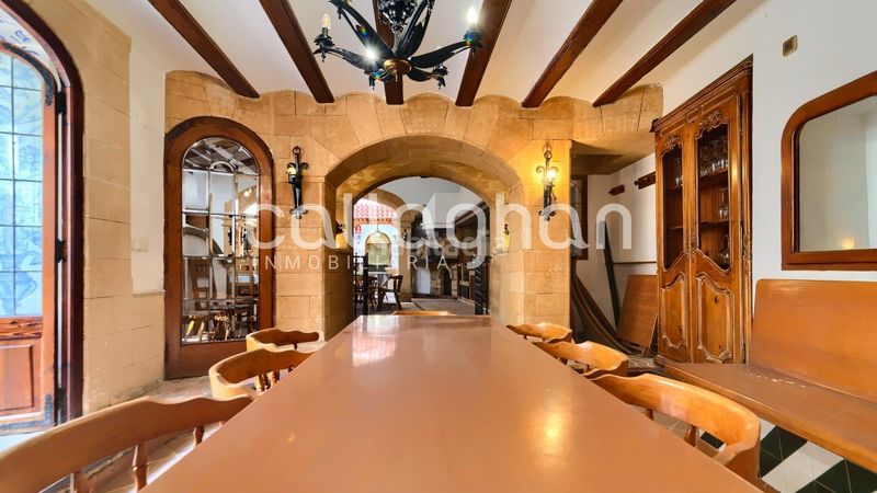 Foto e8e9609a-4179-41b3-aa30-39a319ff91bf. Edifici a Benifaió