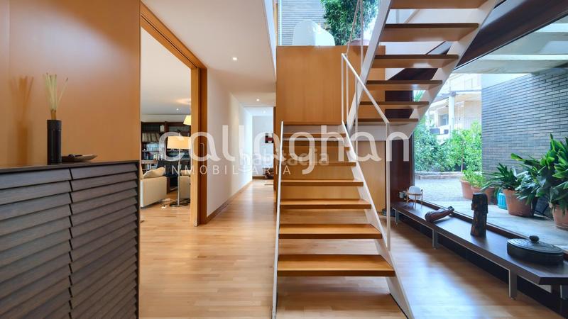 Foto 82b2494d-46dc-4bdf-9d52-4075498c90fb. Chalet espectar chalet de lujo en nueva santa barbara en Godella