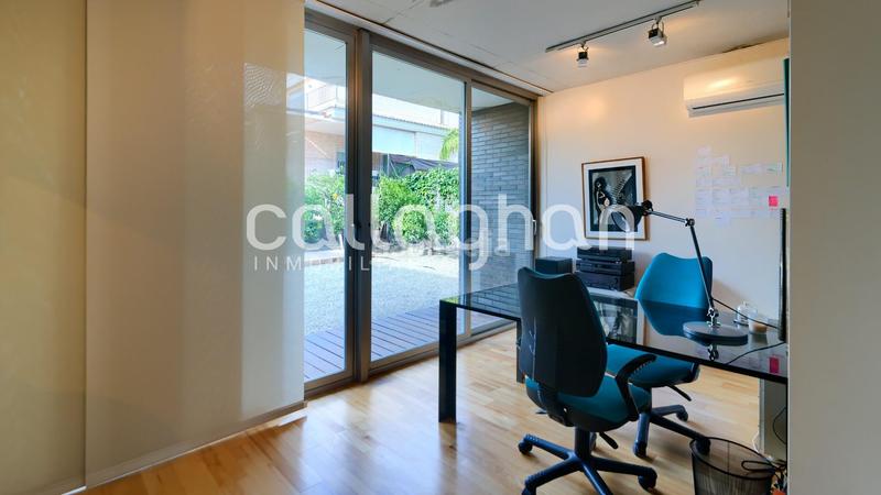 Foto cf143627-88d0-4e2d-913f-4705addd519a. Chalet espectar chalet de lujo en nueva santa barbara en Godella