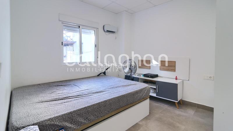 Foto 3dc84385-ebb9-4b33-baa3-7448b6c10ef9. Édifice dans Villanueva de Castellón