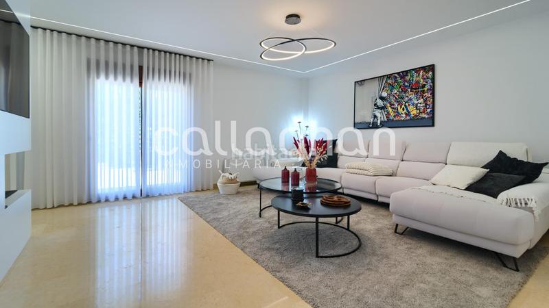 Foto 0489fea3-e0ca-4a45-afb1-868d00f53e14. Chalet mit heizung parking pool in Playa Burriana