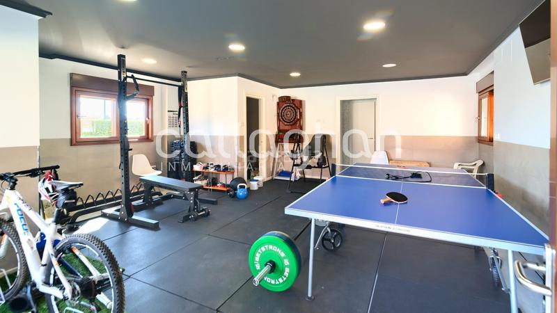 Foto 1e9df14a-d608-422c-b711-ce34d415cf94. Chalet mit heizung parking pool in Playa Burriana