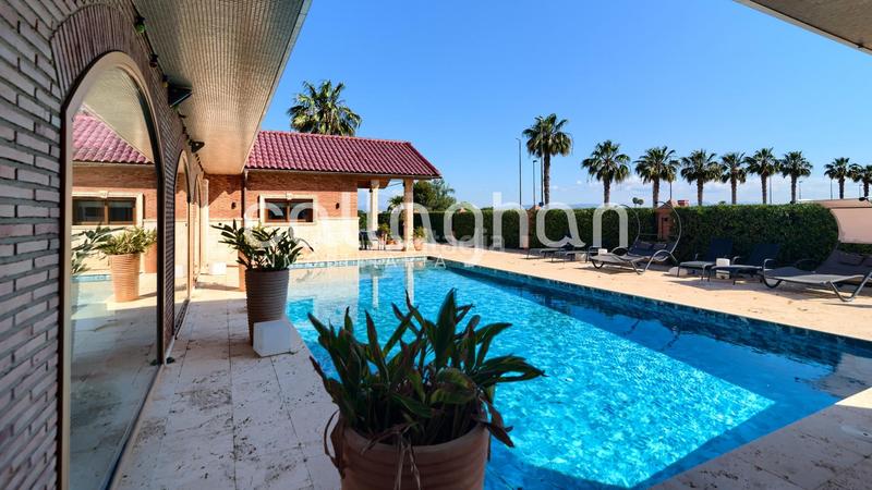 Foto 501acb79-2ebb-472c-adb4-5d46cd730c23. Chalet mit heizung parking pool in Playa Burriana