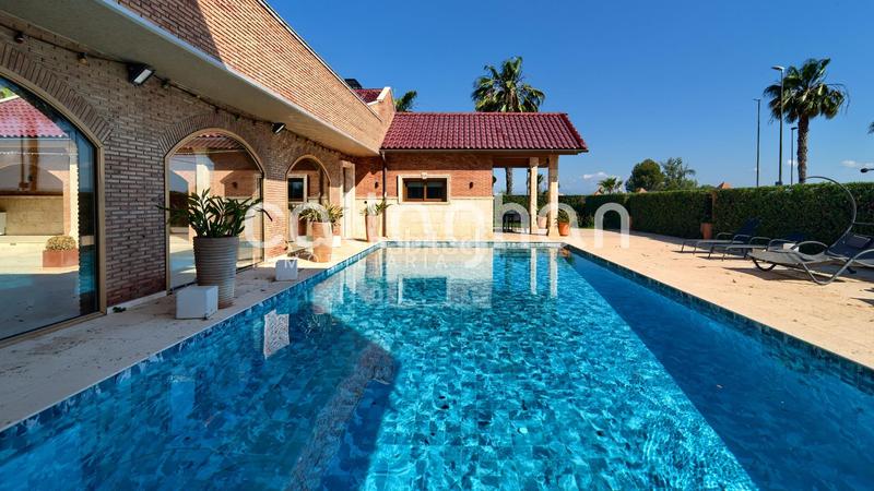 Foto bbb2b663-3fb6-427c-ba9d-26c64a87edce. Chalet mit heizung parking pool in Playa Burriana