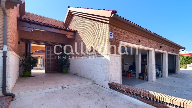 Foto f96a25b8-a491-4331-a0bd-1eedd45026a1. Chalet mit heizung parking pool in Playa Burriana