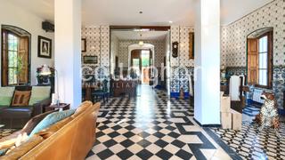 Chalet in La Presa - Collado - La Malla. Espectacular masía en plena naturaleza ideal para inversión o fa