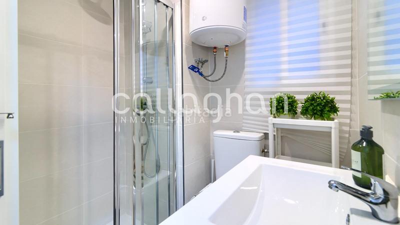 Foto 2bc977db-6c1c-46bb-b6b6-c5f3e6ff0a57. Rent flat in Mont Olivet Valencia