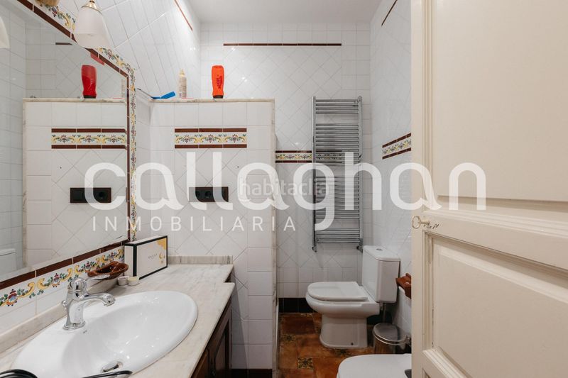 Foto ee9921b9-2e1e-4103-b39f-855654ca527a. Xalet amb aparcament piscina a Rocafort