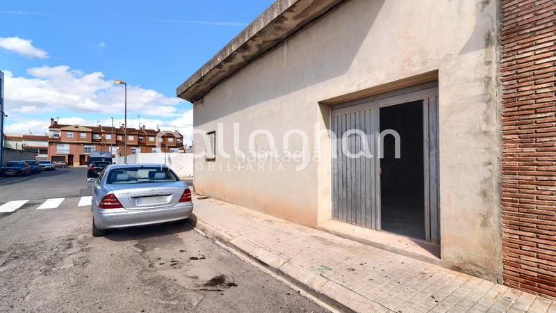 Foto ccc055fe-7bf5-48ab-9a53-4d1a0384202d. Edificio patio preparado para edificar en Chilches