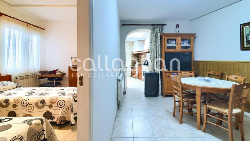 Foto abbf14fa-0f9e-46dd-9c1e-d671681d428a. Maison jumelée avec chauffage parking piscine dans Chilches