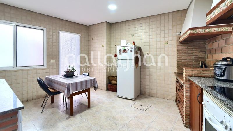 Foto c419c991-9af5-43e1-850c-9508b83537b0. Maison jumelée avec chauffage parking piscine dans Chilches