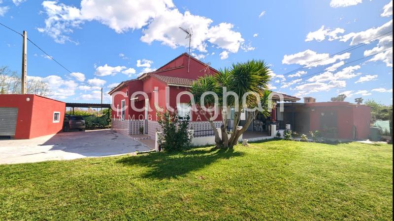 Foto 8c4a9c1b-9b44-46a1-b9ce-d723883391a0. Chalet oportunidad exclusiva en gandía en Urbanizaciones Gandia