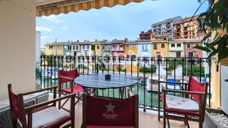 Pis  Calle de la unió. Exclusiva vivienda en primera línea con vistas al mar y embarcad