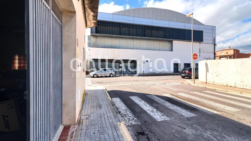 Foto e7b1ae64-6a8c-494c-9588-b035f38067c5. Lloguer edifici a Chilches