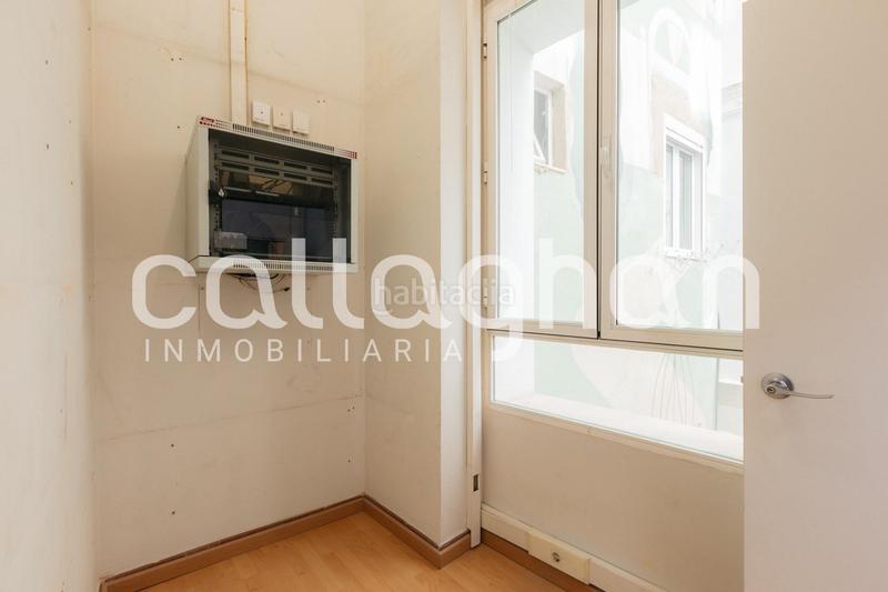 Foto 7f30ef18-abce-422f-b843-27c3647f17bd. Lloguer oficina a Sant Francesc Valencia