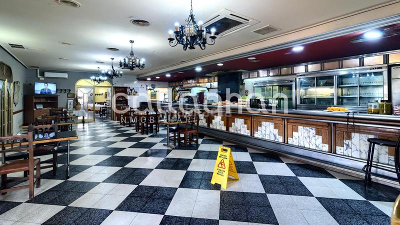 Foto 0e3a5bb6-7beb-49f7-93df-f7726d14e374. Locale commerciale in Moncófar Pueblo Moncofa