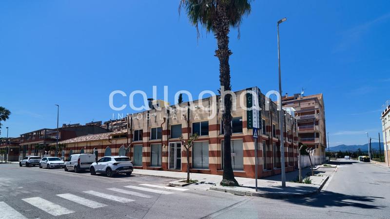 Foto e8baaa2b-0419-416f-b144-c0359e8c7b16. Local comercial a Sant Francesc Valencia