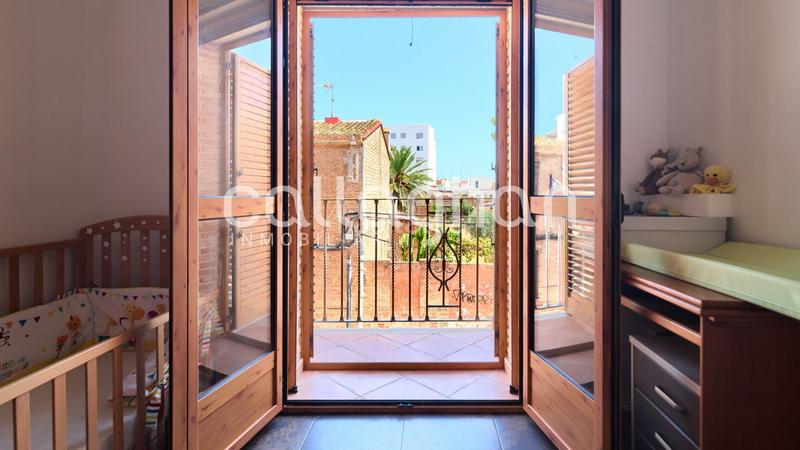 Foto 055d5993-d7d9-48c1-9102-21a2a2038f8c. Alquiler casa pareada casa de pueblo reformada en alquiler centro de rafelbuñol en Rafelbunyol