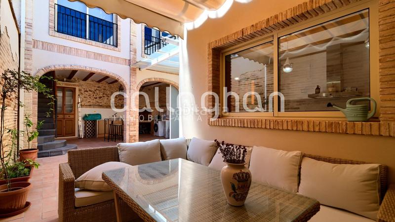 Foto 0c9ead2c-f551-4a72-8a71-fa1b0244a338. Alquiler casa pareada casa de pueblo reformada en alquiler centro de rafelbuñol en Rafelbunyol