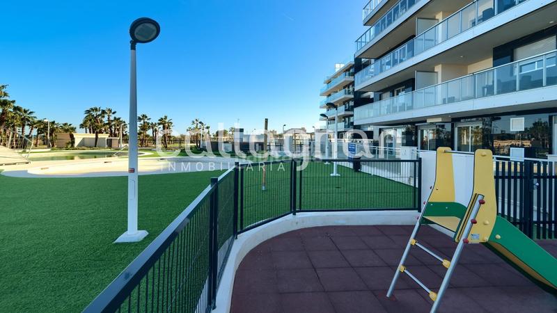Foto a668f24c-3da6-48ea-b22a-61ddd459112f. Ático vivienda en residencial con dos habitaciones en cabanes oropesa en Oropesa del Mar
