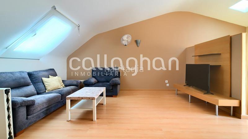 Foto 447e6a41-93e3-4f15-9402-9c9885dd0b7f. Maison jumelée avec chauffage parking piscine dans El Alborgí Paterna