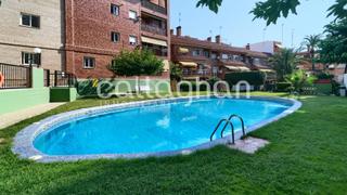 Casa adossada  Sant miquel arcangel. Una casa con alma propia y piscina, en el corazón de paterna
