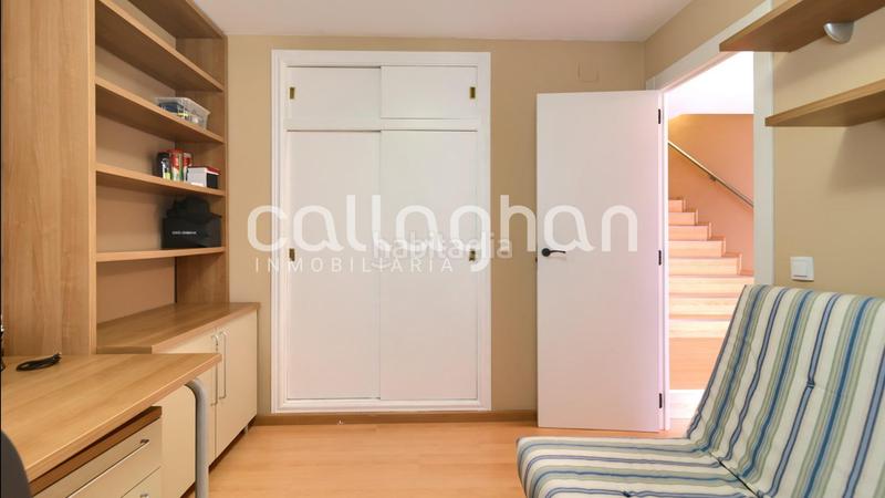 Foto b43025e8-2127-4fdb-a696-c136cd687822. Maison jumelée avec chauffage parking piscine dans El Alborgí Paterna