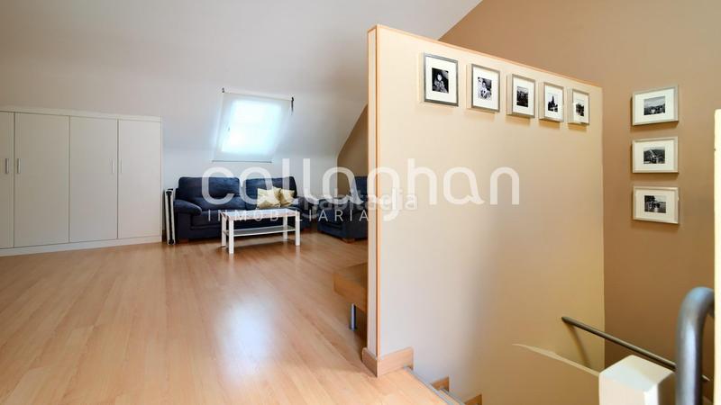 Foto dc557b7a-18e3-4e1c-a23a-cd4f86de4b1e. Maison jumelée avec chauffage parking piscine dans El Alborgí Paterna