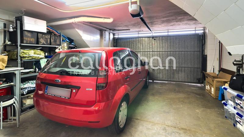 Foto e648424b-689a-4393-9baf-8277a5262bb2. Maison jumelée avec chauffage parking piscine dans El Alborgí Paterna