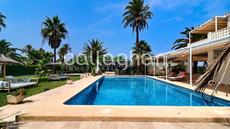 Foto 06139e34-7666-48be-b9a1-550759ddbe90. Lloguer xalet amb calefacció aparcament piscina a Dénia
