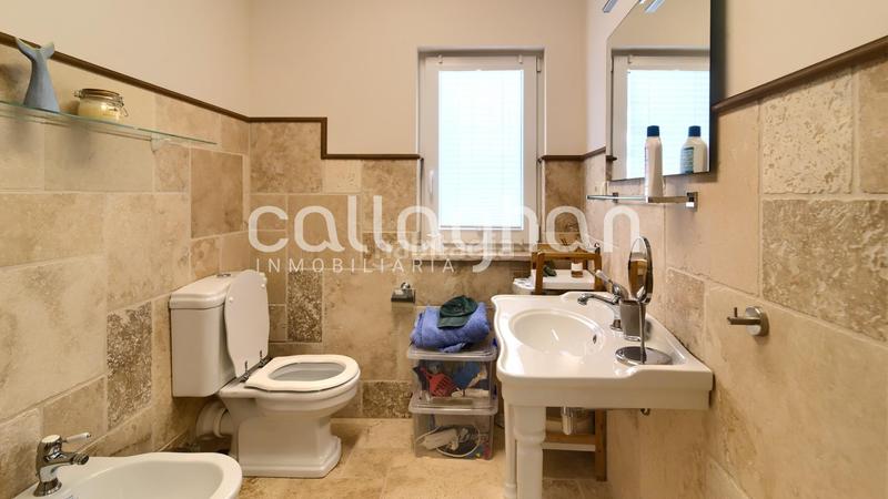 Foto f42b2480-795c-4844-851e-616f209e9447. Lloguer xalet amb calefacció aparcament piscina a Dénia
