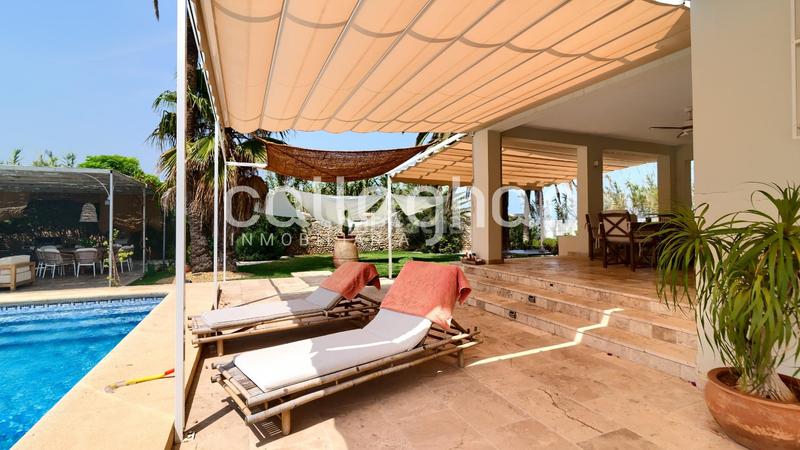 Foto 93dd7c6e-2e65-4add-bab2-9a9201bb0213. Rent chalet with heating parking pool in L'Almadrava - L'Estanyó Dénia