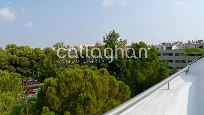 Foto 03c5ae9a-0d5f-4632-8ac3-f33bee9c15cf. Attico con riscaldamento parcheggio in Zona Avenida Alta - Auditorio Torrent