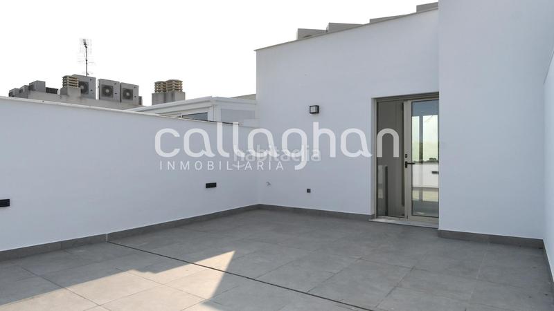 Foto 0f541c0a-952e-48b3-9647-994cf939a4ec. Attico con riscaldamento parcheggio in Zona Avenida Alta - Auditorio Torrent